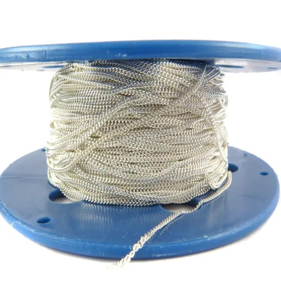 Dainty Curb Chain (C923) {3}