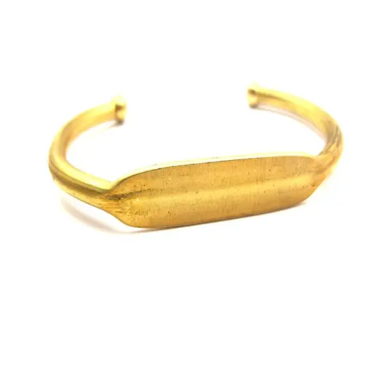 Large Engraving Cuff Bracelet (J611) (1x) {2}