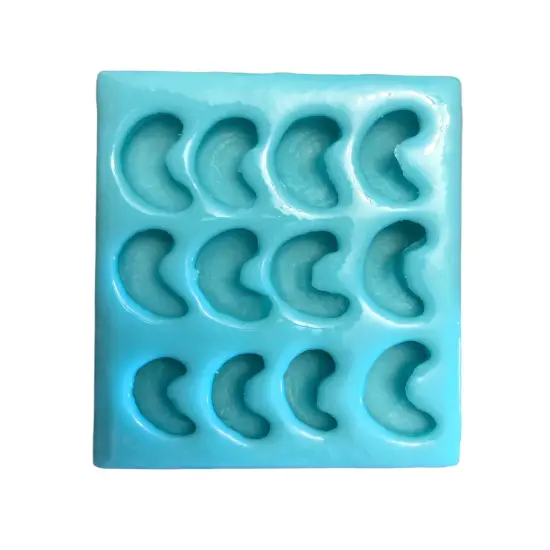12pc Cashews Silicone Mold| Realistic Peanuts| Food Shaped Mold| Candle| Soap | Embeds. Mold for wax| resin|Cla {3}