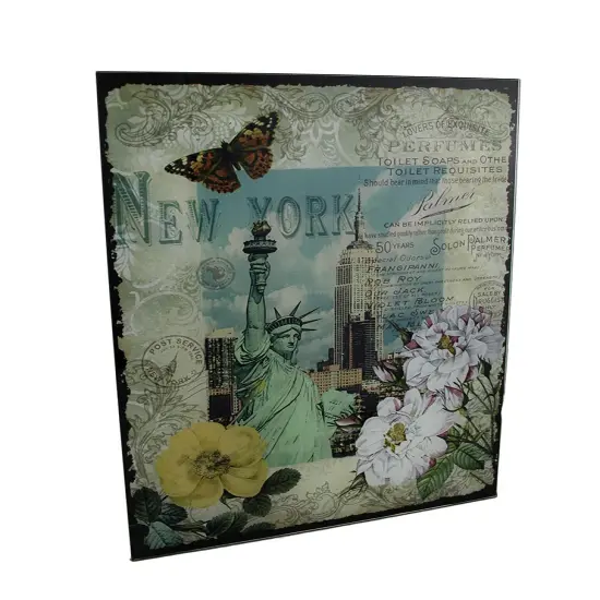Decorative New York Statue of Liberty Floral Glass Wall Hanging {1}