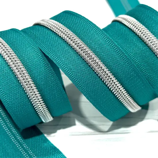 Jade with Silver Teeth Zipper Tape {1}