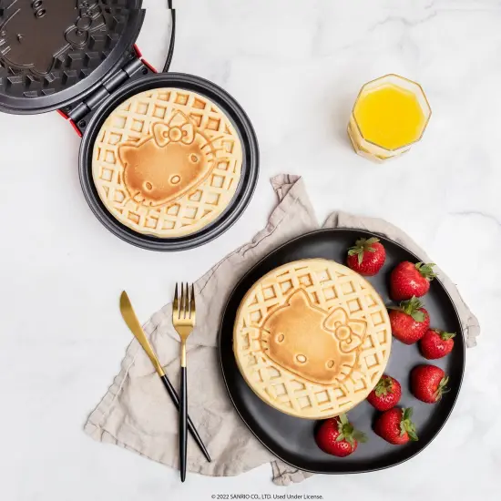 Uncanny Brands Hello Kitty Waffle Maker {2}