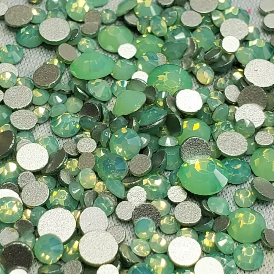 Green Opal- KiraKira Glass Rhinestones by CrystalNinja {3}