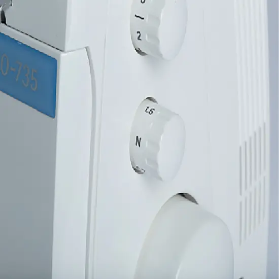 Juki MO-735 2/3/4/5 Thread Serger Sewing Machine {2}