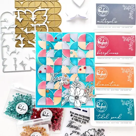 Pinkfresh Studio Die-Quadrant Backdrop {2}