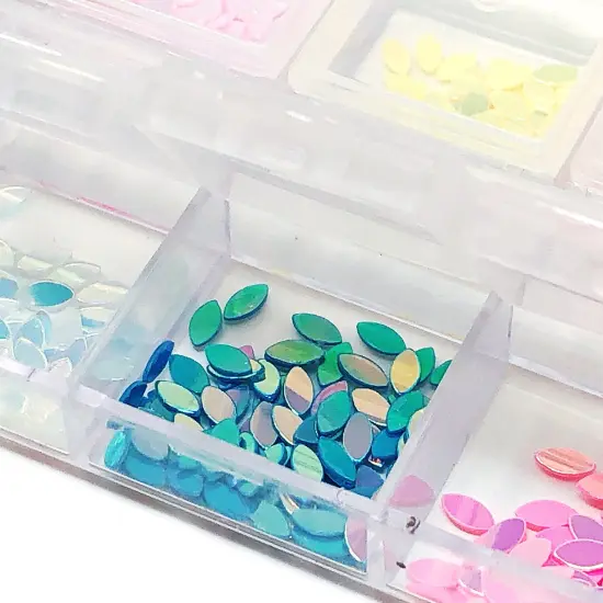 Wrapables Dazzling Nail Art Rhinestones Nail Manicure with Plastic Case Shimmery Leaves {3}