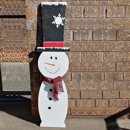 47" Tall Snowman {2}