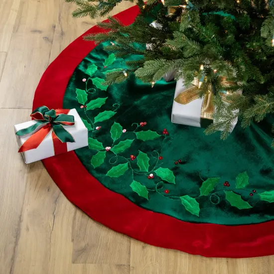 Northlight 48" Dark Green Holly and Berry Velveteen Christmas Tree Skirt {3}