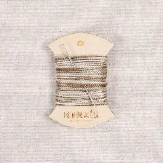 Felt Balls, Yuletide Pom-poms {1}