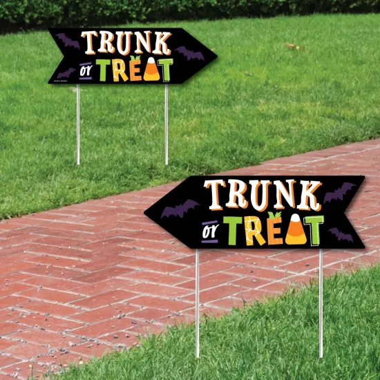 Big Dot of Happiness Trunk or Treat - Halloween Car Parade Party Sign Arrow - Double Sided Directional Yard Signs - Set of 2 {1}