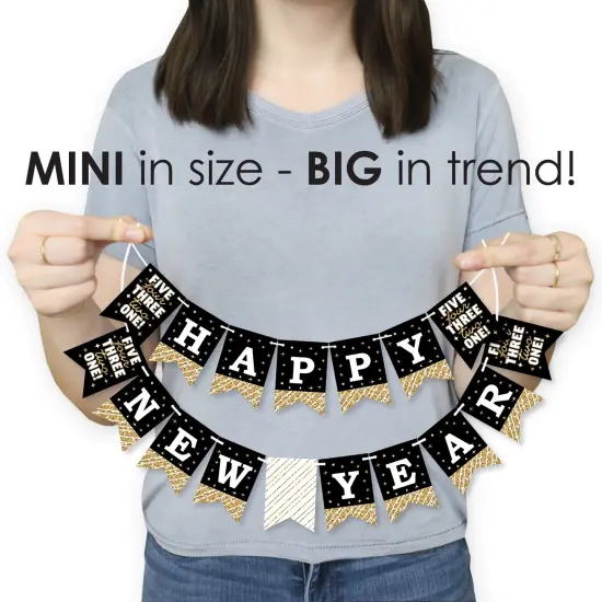 Big Dot of Happiness Hello New Year - NYE Party Mini Pennant Banner - Happy New Year {4}