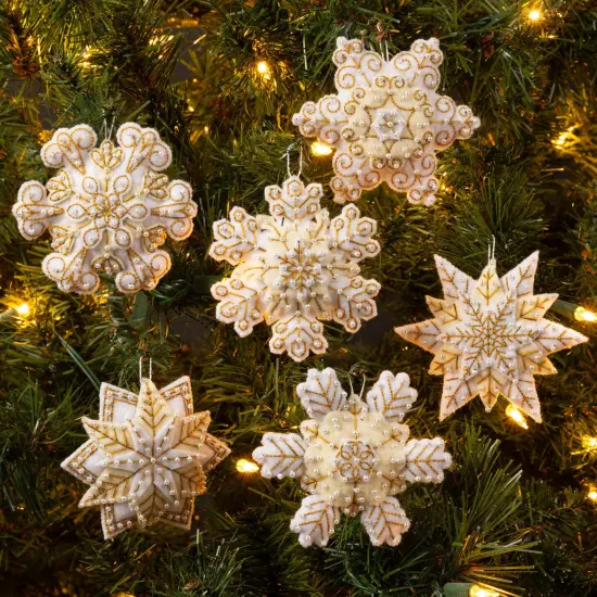 Bucilla Ornaments Felt Applique Kit Set Of 6-Pearl Snowflakes 4.25"X4" {1}