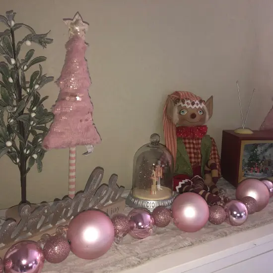 Northlight 3-Finish Shatterproof Ball Christmas Garland - 6' x 4" - Pink - Unlit {5}