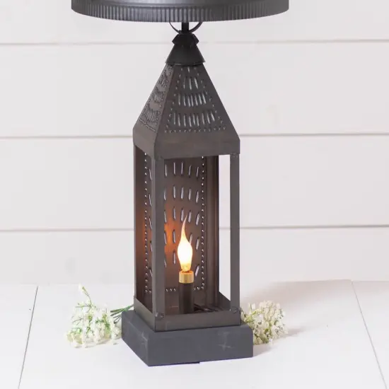 Irvins Country Tinware Valley Forge Lamp in Kettle Black with Shade {4}