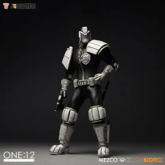 Judge Dredd One:12 Collective Action Figure Black and White NYCC Exclusive {5}