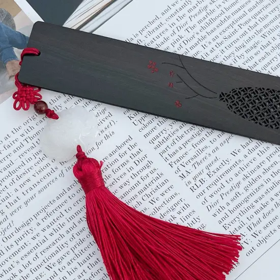 Wrapables Sandalwood Bookmark with Pendant Tassel for Book Lovers an Readers Water Lily {9}