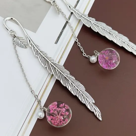 Wrapables Metal Leaf Bookmark with Charm for Book Lovers & Readers (Set of 2) Purple & Pink {3}