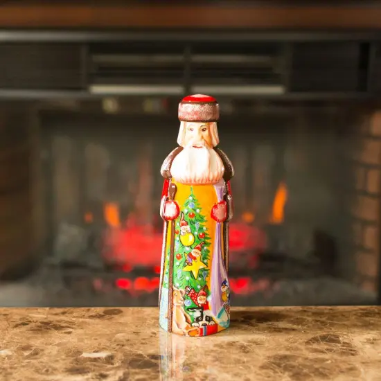 Christmas Tree with Gifts Hand Carved Wooden Santa Figurine 7.25 Inches {5}