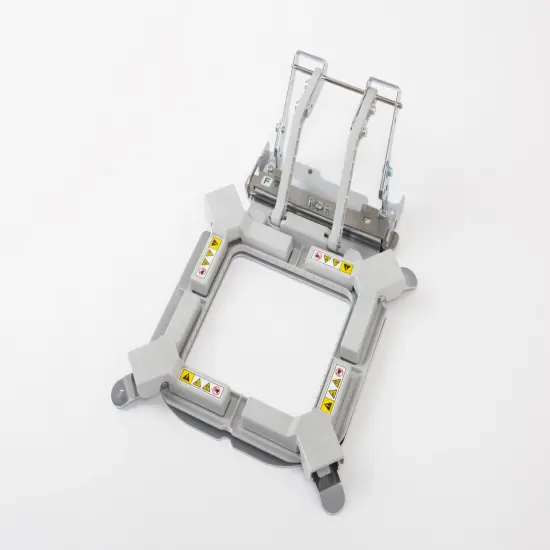 Brother PRVMFM Flash Frame M Clamp Magnetic Hoop {2}