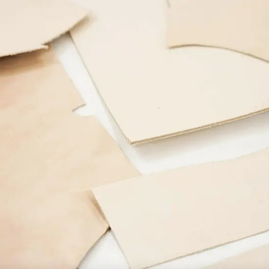 6 LB Vegetable Tan Tooling Cowhide Leather Scraps Light 3-6 oz. (1-2.4mm) Thick {2}