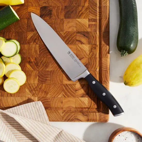 Henckels Forged Accent 8-inch Chef's Knife {3}