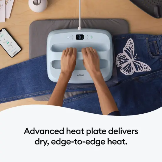 Cricut EasyPress 3 Heat Press Machine - 12 in x 10 in with Heat Mat {6}