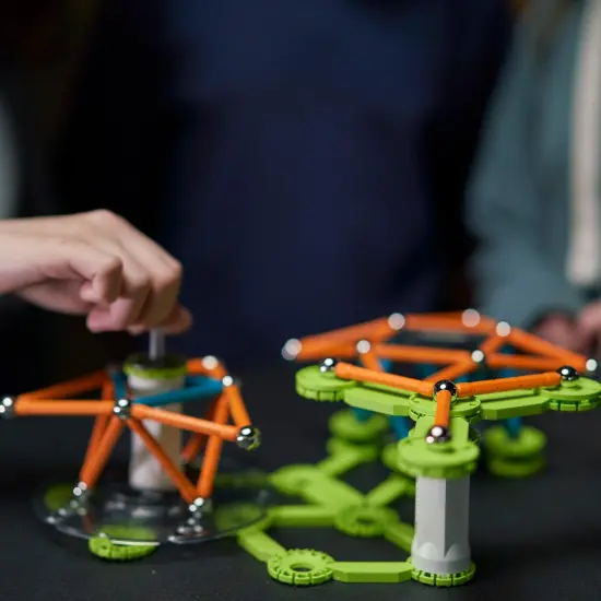 Mechanics Magnetic Gears Recycled, 160 Pieces {3}