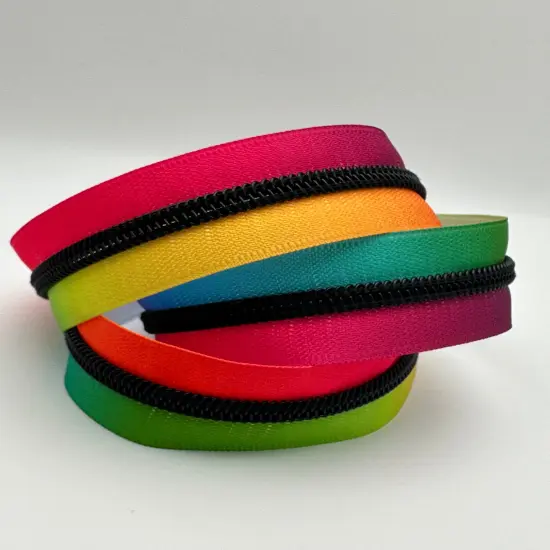 Rainbow ombre zipper tape {1}