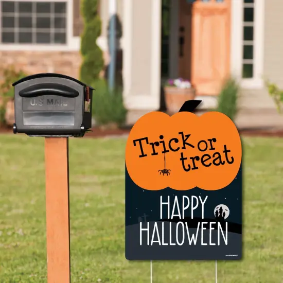 Big Dot of Happiness Trick or Treat - Outdoor Halloween Decorations - Happy Halloween Yard Sign - Welcome Yard Sign {3}