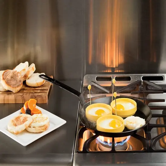 Lodge CRS12 Seasoned Carbon Steel Long Handle Skillet 12 inch {4}