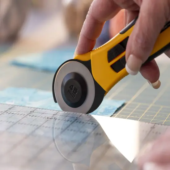 OLFA Quick-Change Rotary Cutter w/Dual Blade Guard 45mm {6}