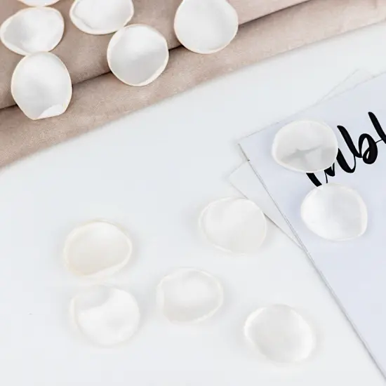 400 Matte Silk Rose Petals Round Artificial Flowers Table Ivory {1}