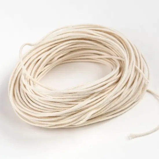 Medium Paper Core Wicking for Candlemaking (25 yards) {1}