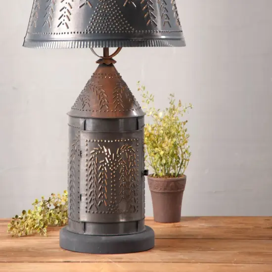 Irvins Country Tinware Fireside Lamp with Willow Shade in Kettle Black {4}