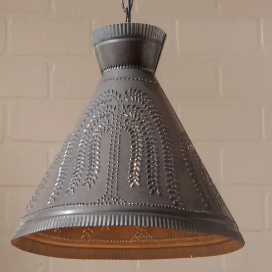 Irvins Country Tinware Roosevelt Shade Light with Willow in Kettle Black {4}