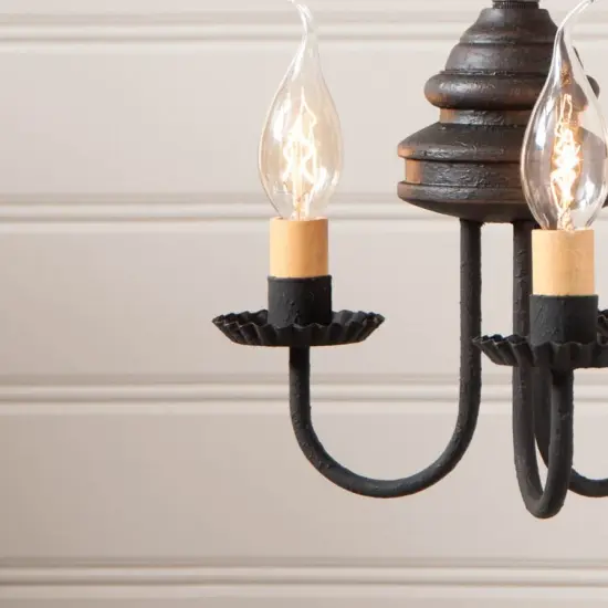 Bellview Chandelier in Black {4}