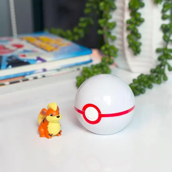Pok&eacute;mon Clip 'N' Carry Pok&eacute; Ball & Growlithe Set | Includes Ball & 2" Growlithe Figure {7}