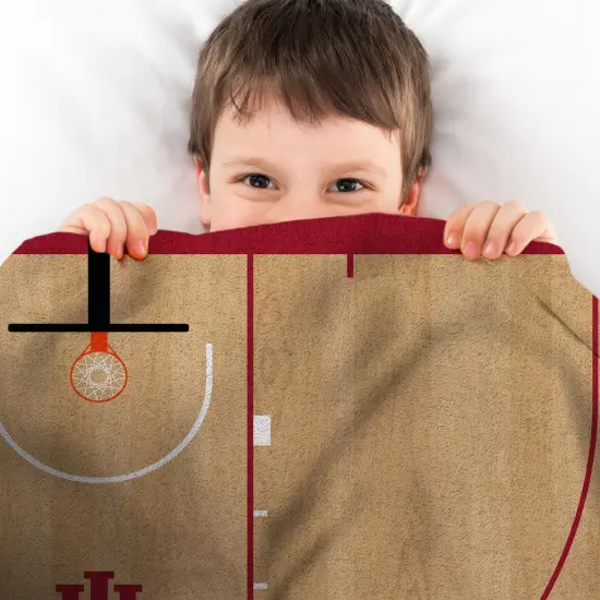 Sleep Squad Indiana Hoosiers Basketball Court 60&rdquo; x 80&rdquo; Raschel Throw Blanket {5}