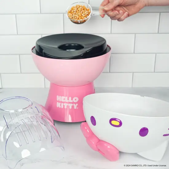 Uncanny Brands Hello Kitty Popcorn Maker {4}
