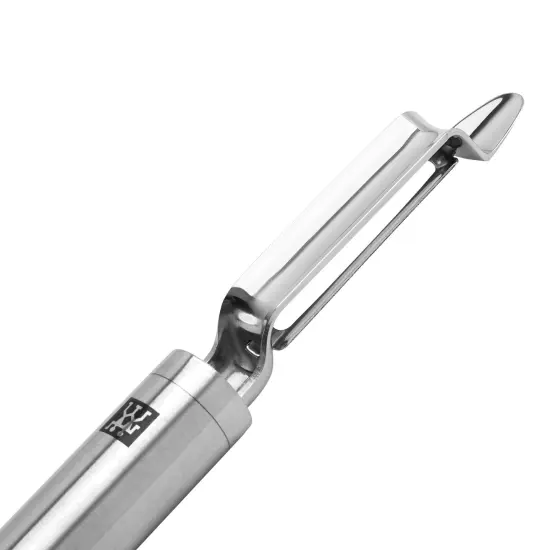ZWILLING Pro Swivel Peeler {4}