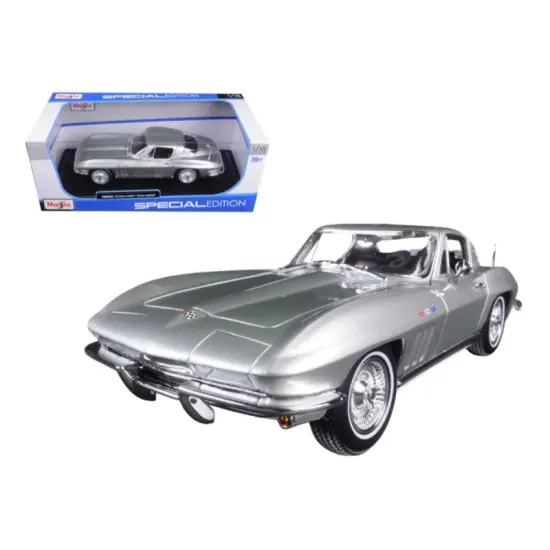 1965 Chevrolet Corvette Silver 1/18 Diecast Model Car by Maisto {1}
