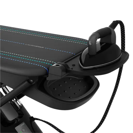 Laurastar Smart U Ironing System {3}
