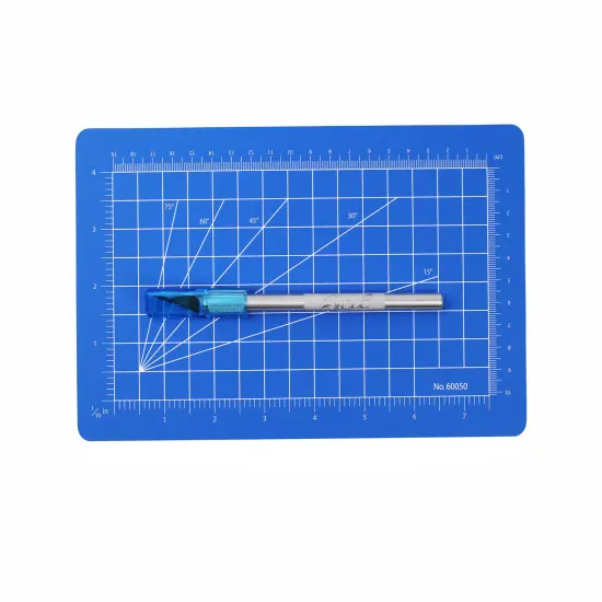 Precision Cutting Mat and Knife Set {6}