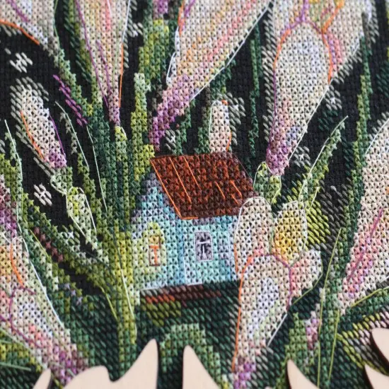 Cross-stitch kit - Little secret {5}