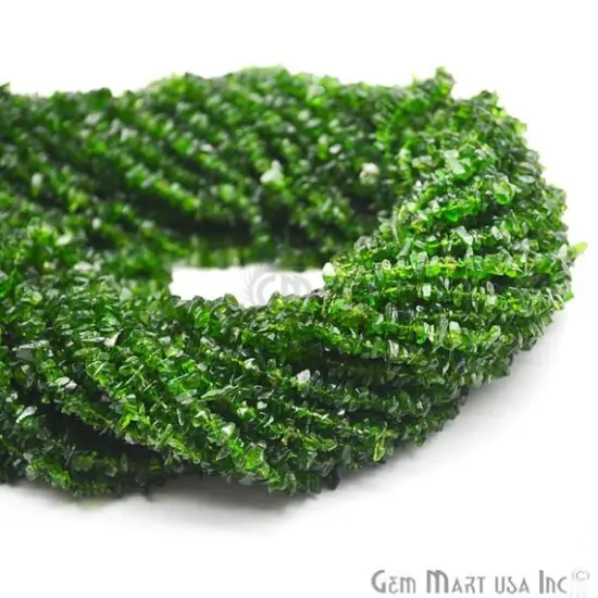 Chrome Diopside Chip Beads, 34 Inch, Natural Chip Strands, Drilled Strung Nugget Beads, 3-7mm, Polished, GemMartUSA (CHCD-70001) {1}