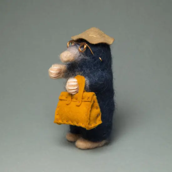 Felting kit "Small mole" {4}