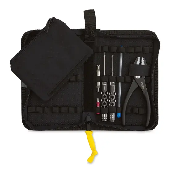 Iwata Professional Airbrush Maintenance Tool Set {1}