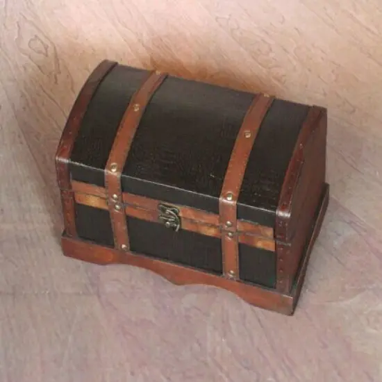 Leather Wooden Chest {5}