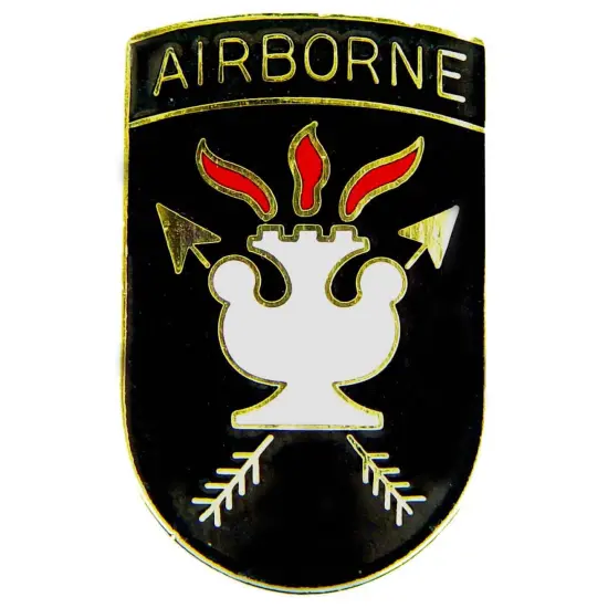 EagleEmblems P12301 PIN-Army,WAR College (1'') {1}