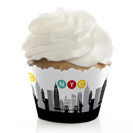 Big Dot of Happiness NYC Cityscape - New York City Party Decorations - Party Cupcake Wrappers - Set of 12 {1}